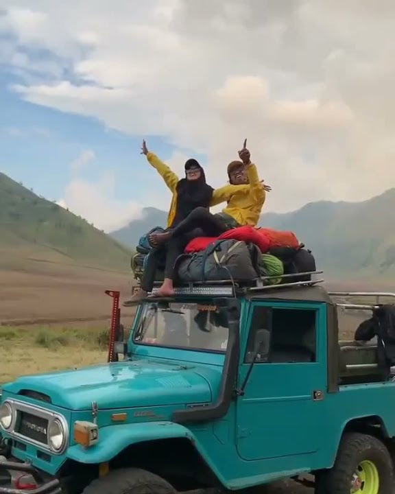 story wa pendaki cantik menikmati indahnya ranu kumbolo