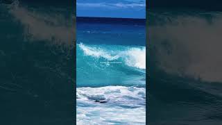 Feel the rhythm of ocean waves 🌊💙The gentle motion of water brings calm #ocean #waterfall #sound