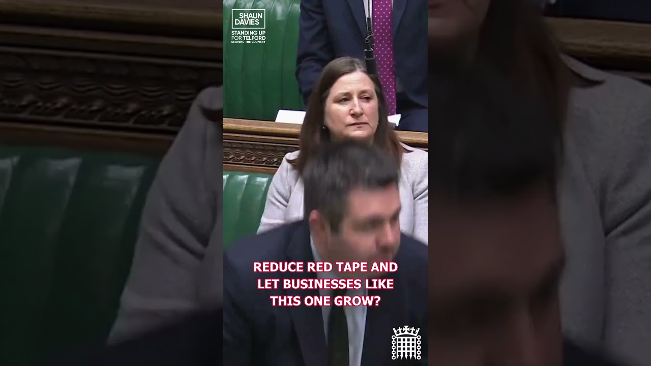 Shaun questions Lucy Powell on cutting red tape and supporting our local businesses