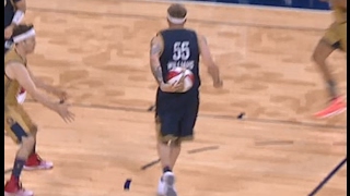 Celebrity Jason Williams Brings Back the Elbow Pass!!! | 02.17.17 Wealth