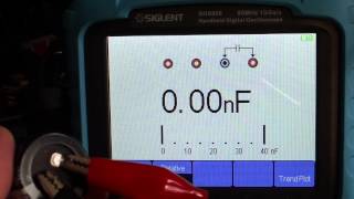 Oscyloskop Siglent SHS806 - multimetr - test pomiar pojemności (capacitor)