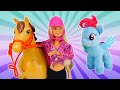 Vídeos del caballo de Barbie. La academia de equitación. Vídeos para niñas en español