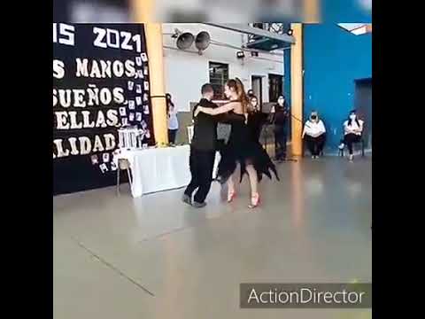 Tango. Exhibicion colegio Santo cristo. Luz Delfina Saravia y Guillermo Anastasi año 2021