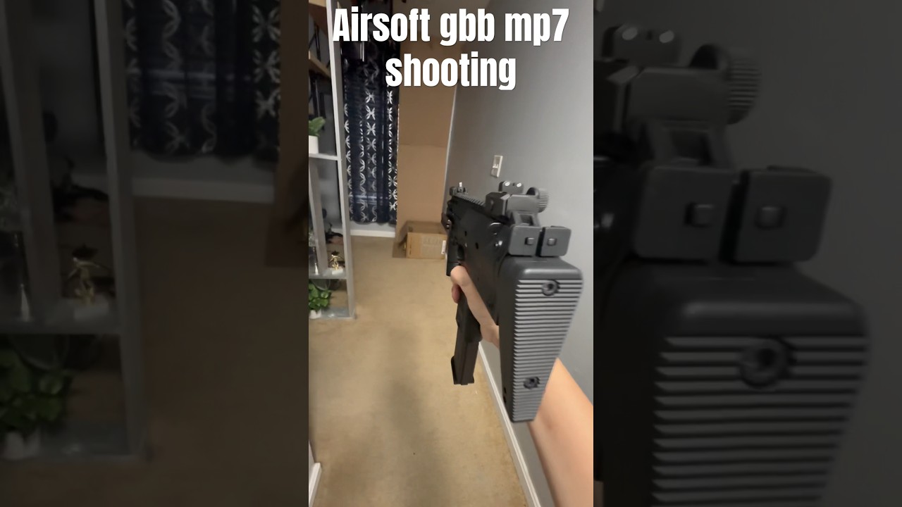 Airsoft Kwa mp7 shooting 