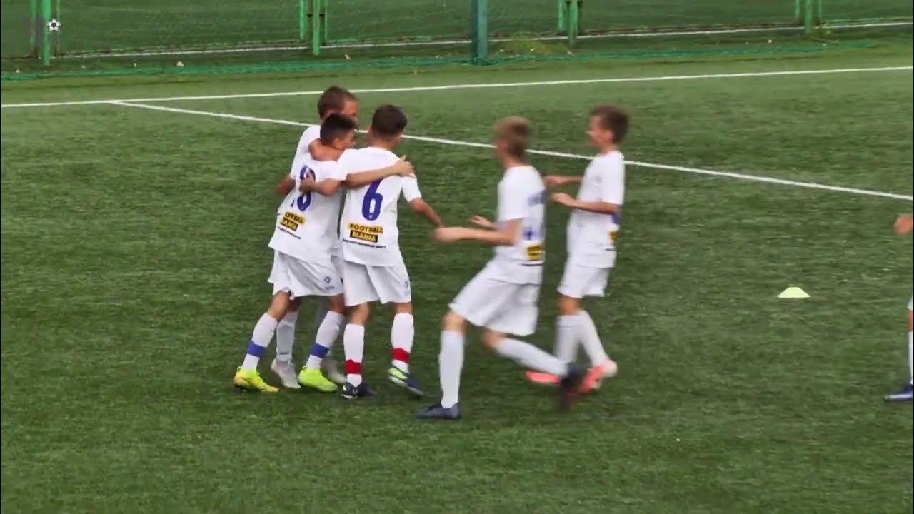 Myfc мой футбольный клуб моя футбольная команда. амкар первый сезон. динамо 2008/2009 г. фк летний дождик лого. красногвардеец 1982.