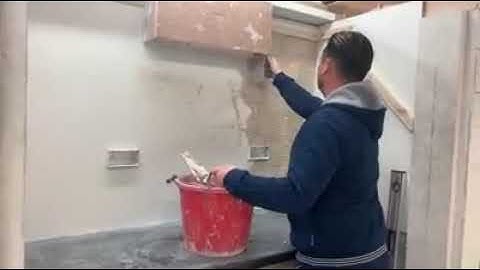 Busy start to the week with our Tiling Courses!