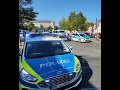 Mehrere Einsatzfahrzeuge der Polizei in Potsdam