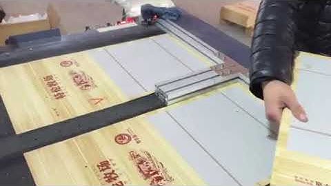 Semi-automatic Glue applicator for rigid boxes