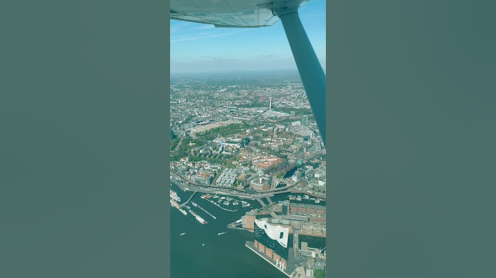 🌆🛩️ Über den Dächern von Hamburg im Cessna 172!