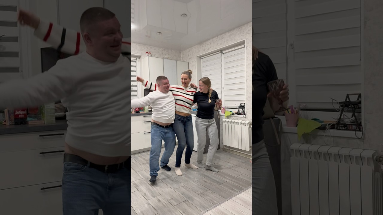 Потанцевали с родственниками немного😁 дядя Витя дал жару🔥
