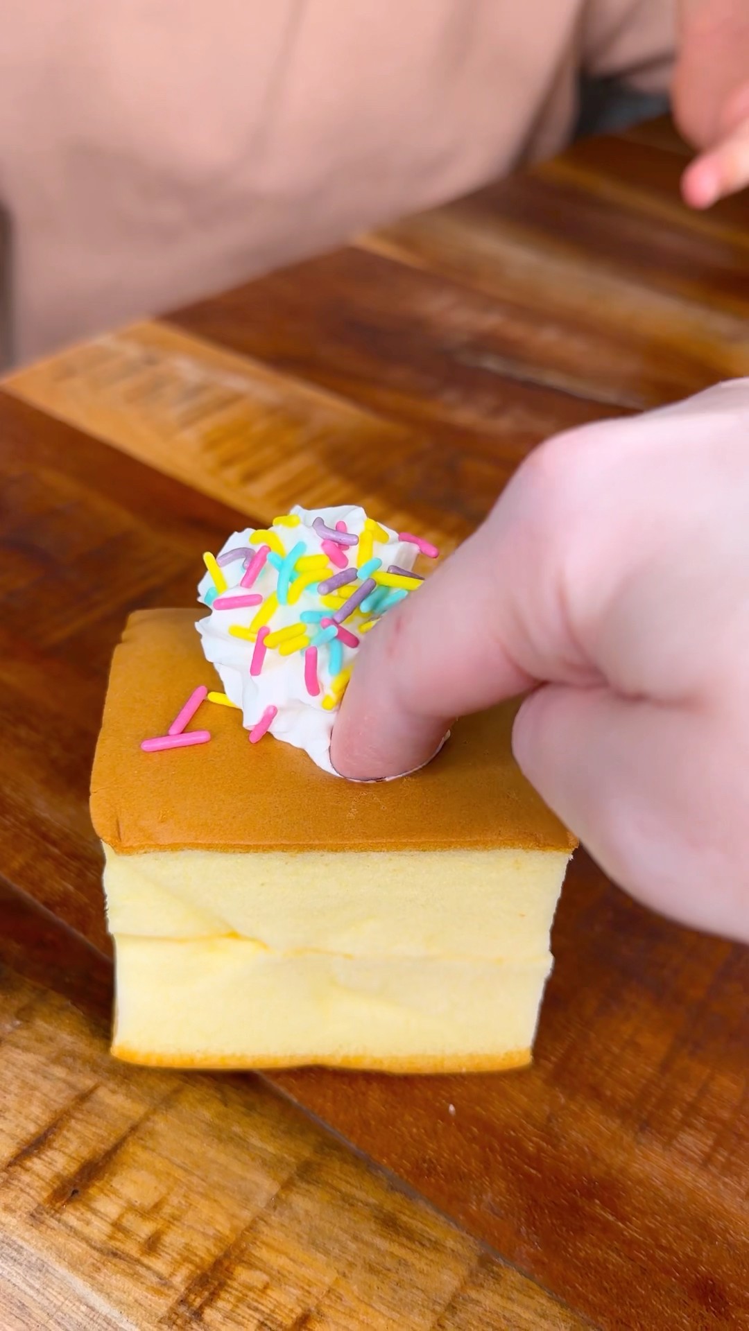 How to (not) share BIRTHDAY CAKE with your friend??❤️?| CHEFKOUDY
