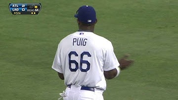 Puig throws out Simmons at third base