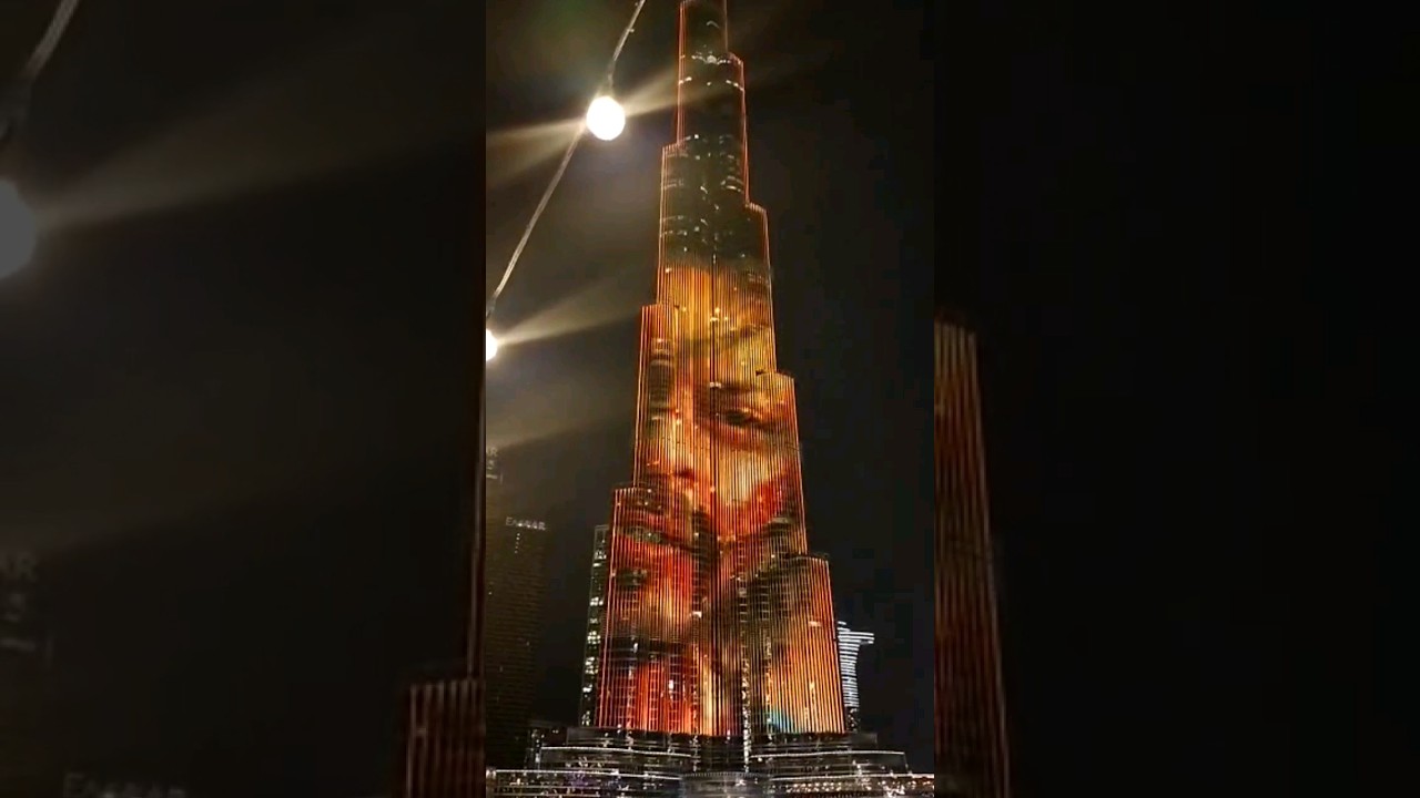 Jawan Trailer Screening Burj Khalifa | Jawan Roaring In Dubai | Shah Rukh Bm । JAWAN Movie
