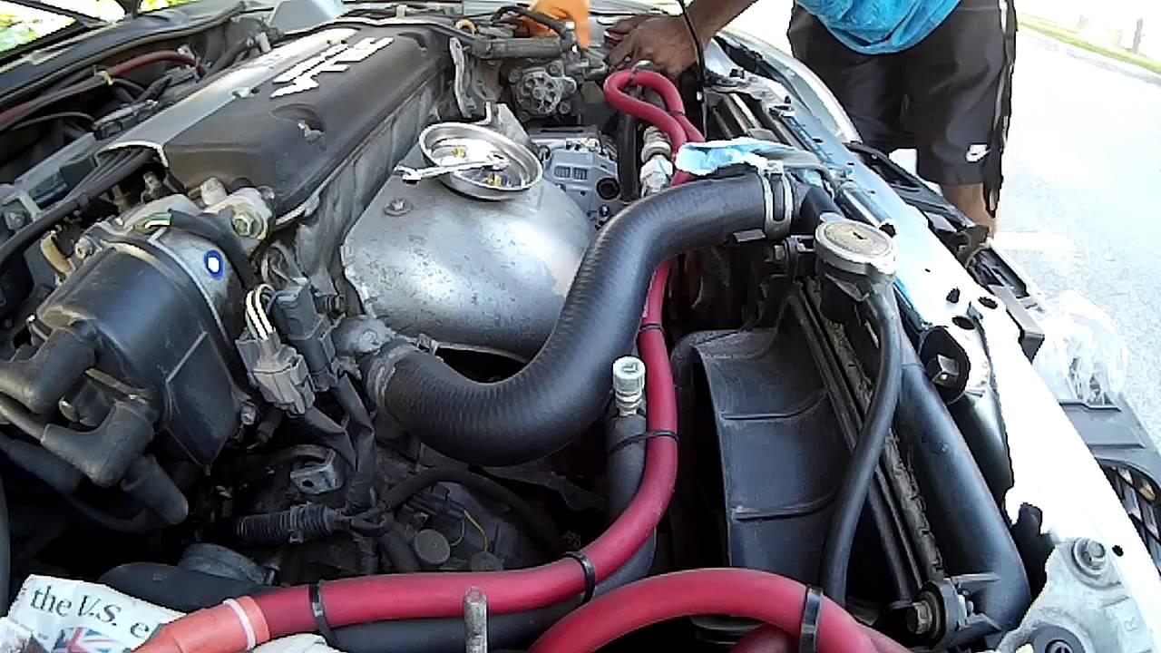 Honda Prelude 2.2 Alternator install 4/5 - YouTube