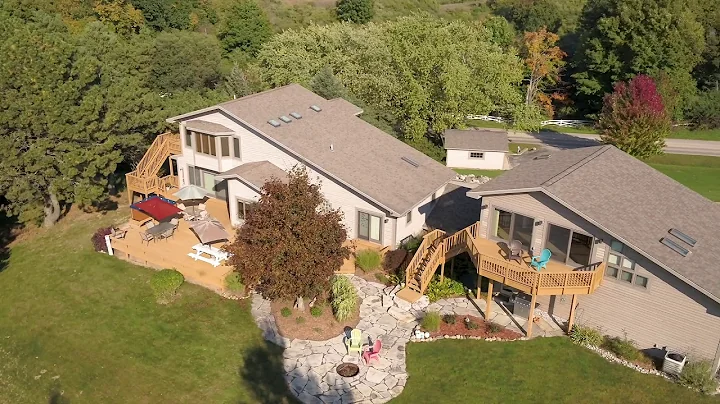 1865 S Lakeshore, Ludington MI