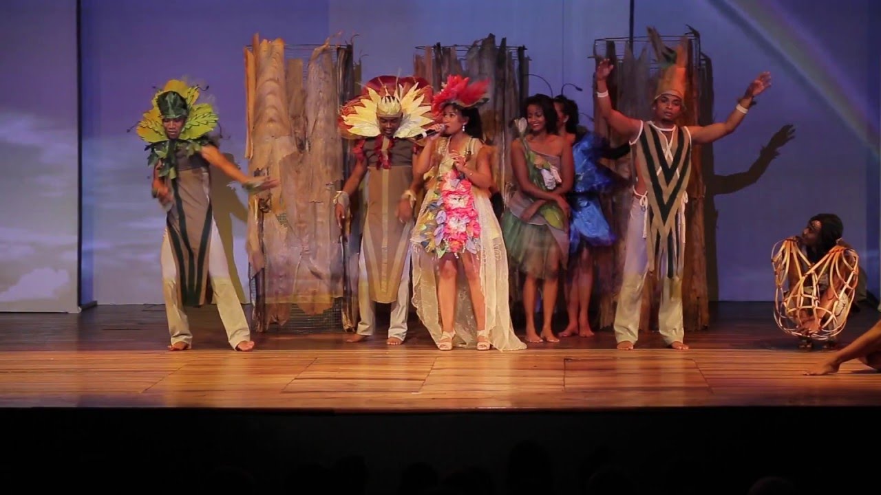 Somewhere over the rainbow  Extrait de la comédie musicale "La terra