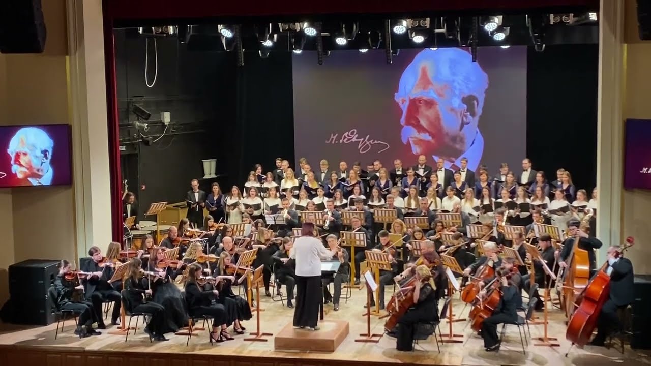 ХУСТИНА - кантата-поема для оркестру, хору та солістів на вірші Т. Шевченка, музика Л.Ревуцького