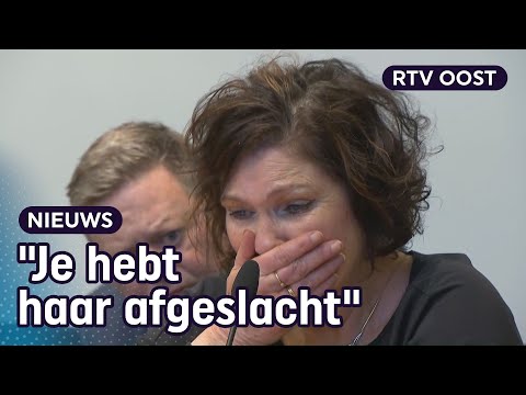 Video: Zeven Trauma's Van De Dochter Van Een Emotioneel Afstandelijke Moeder