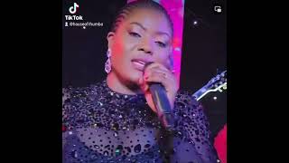 Koffi Olomide Surprises Cindy Le couer with Bouquet flower live stage at pullman Valentines concert.