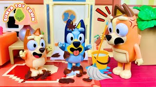 BLUEY! Clean Your Mess! 🧹 | Bluey Toys | Bunya Toy Town