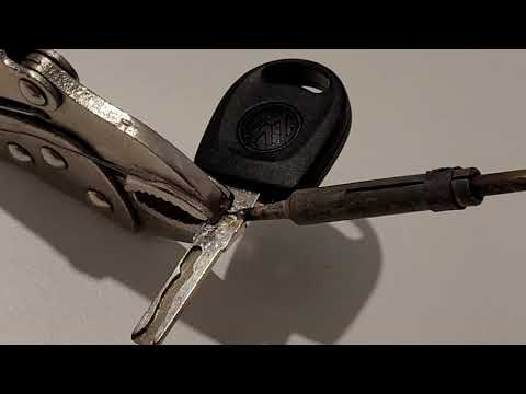 Who Fixes Broken Car Keys
