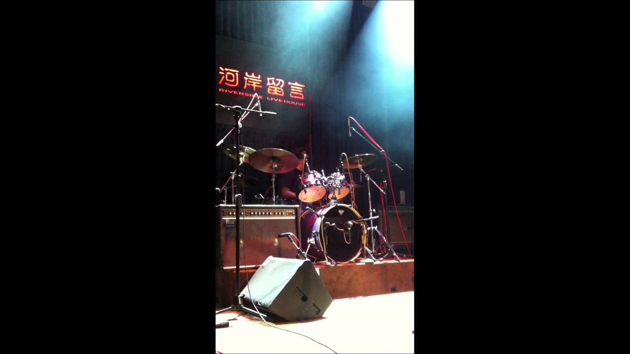 Watch 0322 GOD DANCE@河岸留言_INVITE 片段 on YouTube Watch 0322 GOD DANCE@河岸留言_INVITE 片段 on YouTube
