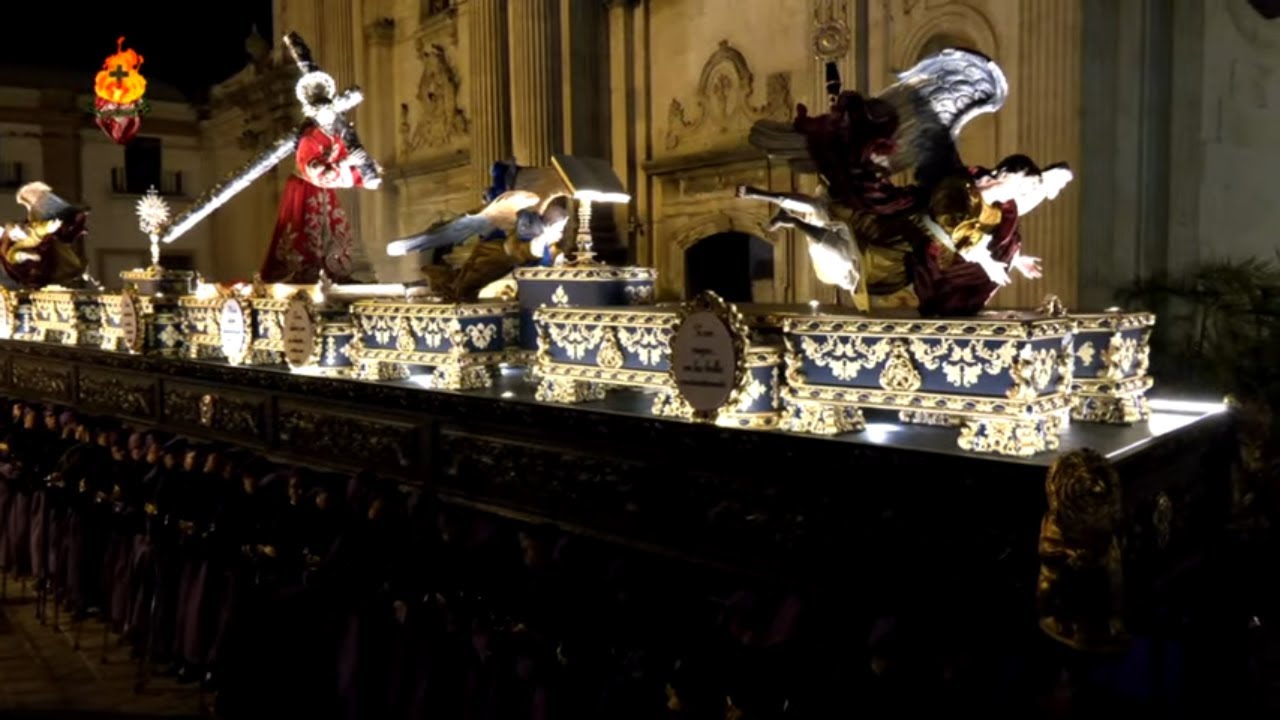 Jesús DE LA MERCED SALIDA Viernes Santo 2024 Templo de la Merced - YouTube