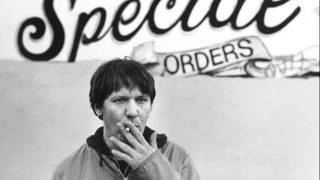 Video thumbnail of "Elliott Smith Interview - How important is the internet to you?"