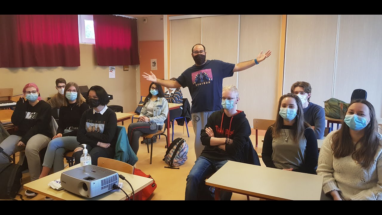Black Adopo au lycée Jean de LA Fontaine ! - YouTube