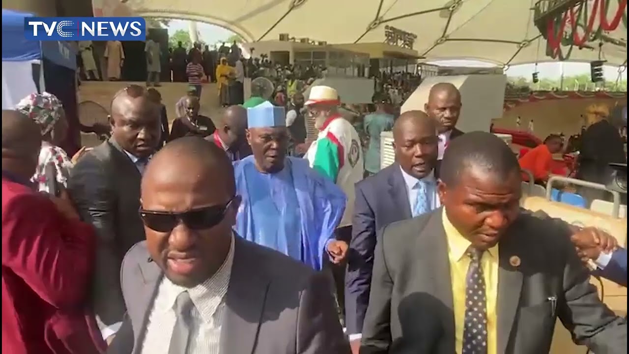 Moment Atiku Abubakar Arrives Venue Of PDP Presidential Primary