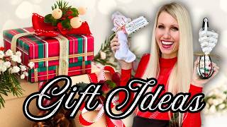 *CHRISTMAS GIFT & WRAPPING IDEAS* EVERYONE WILL LOVE UNDER $10!
If youre a Last Minute gift giver or need creative but affordable Christmas gift ideas, then this video is for you! Im sharing amazing Christmas gift & wrapping ideas everyone will love under $10! From edible gifts, to beauty gifts Ive got you covered. *Plus* Im sharing one of a kind ways to wrap your gifts that are easy and affordable to do. I also have free printable gift tags and a few tasty recipes. I know youll get some holiday gift giving & gift wrapping inspiration! Watch more Christmas DIYS here: https://tinyurl.com/4kz8994c
Aqara:
US: https://tinyurl.com/ykvpmzav
UK: https://tinyurl.com/bdfzhmf5
Ceiling Light T1M: 20% OFF
Hub M2: 33.34% OFF
U100: 31.58% OFF
https://www.youtube.com/@Aqara/videos
Products I Used:
Harry & David Onion & Pepper Relish: https://go.magik.ly/ml/28cuz/
Spreading Knife: https://amzn.to/4iOogBY
White Mini Stockings: https://go.magik.ly/ml/28cva/
Mini Cutting Board: https://go.magik.ly/ml/28cv1/
White Craft Paint: https://amzn.to/41wvVP5
Gold Craft Paint: https://amzn.to/3VCZDyc
Plastic Ornaments: https://amzn.to/3OW6C1t
Large Cellophane Bags: https://amzn.to/3VKTaB9
Thin Gold Ribbon: https://amzn.to/49JKTn0
Holly Berry Cardstock:https://amzn.to/3VK4zkS
Whisk: https://amzn.to/4gFfTH4
Candy Cane Tissue Paper: https://amzn.to/3Dc3onF
Similar Gold Christmas Tree Wrapping Paper: https://amzn.to/3ZVnV8U
Poinsettia Cloth Napkin: https://lisaburningham.com/products/white-poinsettia-and-cotton-flower-napkins
Free Printables:
Merry Christmas Beautiful
https://drive.google.com/file/d/1fHB00wOy_L-UZjSV0G1FBal_2VhZ17Dx/view?usp=drivesdk
Elegant Black & White Gift Tag:
https://drive.google.com/file/d/1LIIkkrYc1mHseJuvXJji0A9ux11avjdV/view?usp=drivesdk
We Wisk You A Merry Christmas
https://drive.google.com/file/d/1vZcKrPaxMcOk48iSnYRxnzaQ2llTT5R6/view?usp=drivesdk
Popcorn Mix-In Recipes:
Sweet popcorn Mix
-2 Tablespoons ground cinnamon
-1 teaspoon powdered sugar
-1 teaspoon granulated sugar
-1/2 teaspoon salt
Salty popcorn Mix
-5 Tablespoons powered Parmesan cheese
-1 teaspoon garlic powder
-1 teaspoon garlic salt
-1 Tablespoon Kosher salt
-1/2 teaspoon chili powder
COME SAY HI!
Instagram
https://www.instagram.com/lisa_burningham/
TikTok
https://vm.tiktok.com/ZMe3WMhqe/
Pinterest
https://pin.it/4sU4RW1
Facebook
https://www.facebook.com/LisaABurningham
For collaborations/sponsors/business inquires:
laburningham@gmail.com
Disclosure: This video may contain affiliate links. When you purchase an item via these links I receive a small commission at no extra cost to you. Thank you so much for your support! #christmas #holiday #christmasdecor #giftideas #christmasgifts #aqara
Music:
Hip Hop Christmas by Twin Musicom is licensed under a Creative Commons Attribution 4.0 license. https://creativecommons.org/licenses/by/4.0/
Artist: http://www.twinmusicom.org/
@Aqara *CHRISTMAS GIFT & WRAPPING IDEAS* EVERYONE WILL LOVE UNDER $10!