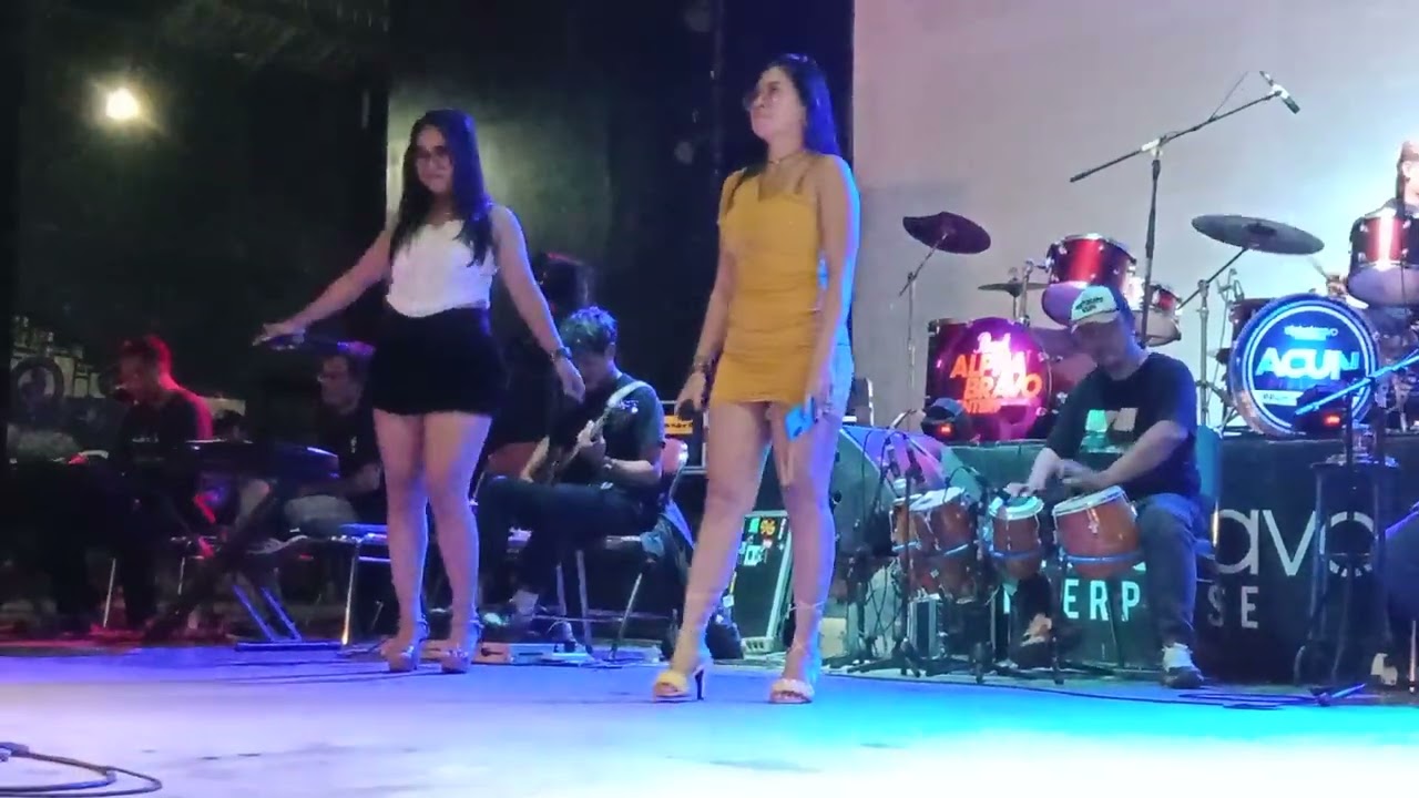 Lia Ferroza feat Satria feat Nanda Dewi 