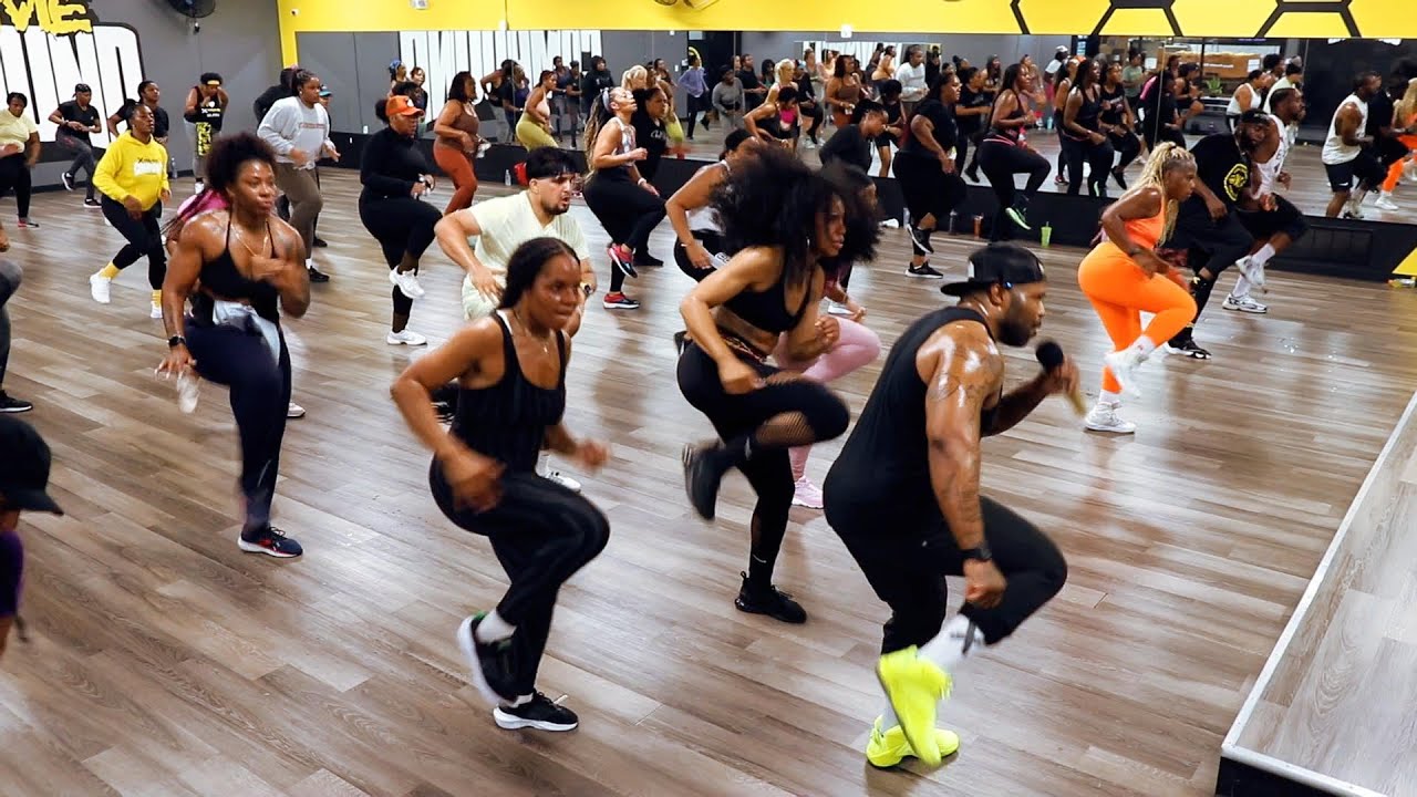 10 min of Xtreme Burn | #xtremehiphopwithphil #changinglives