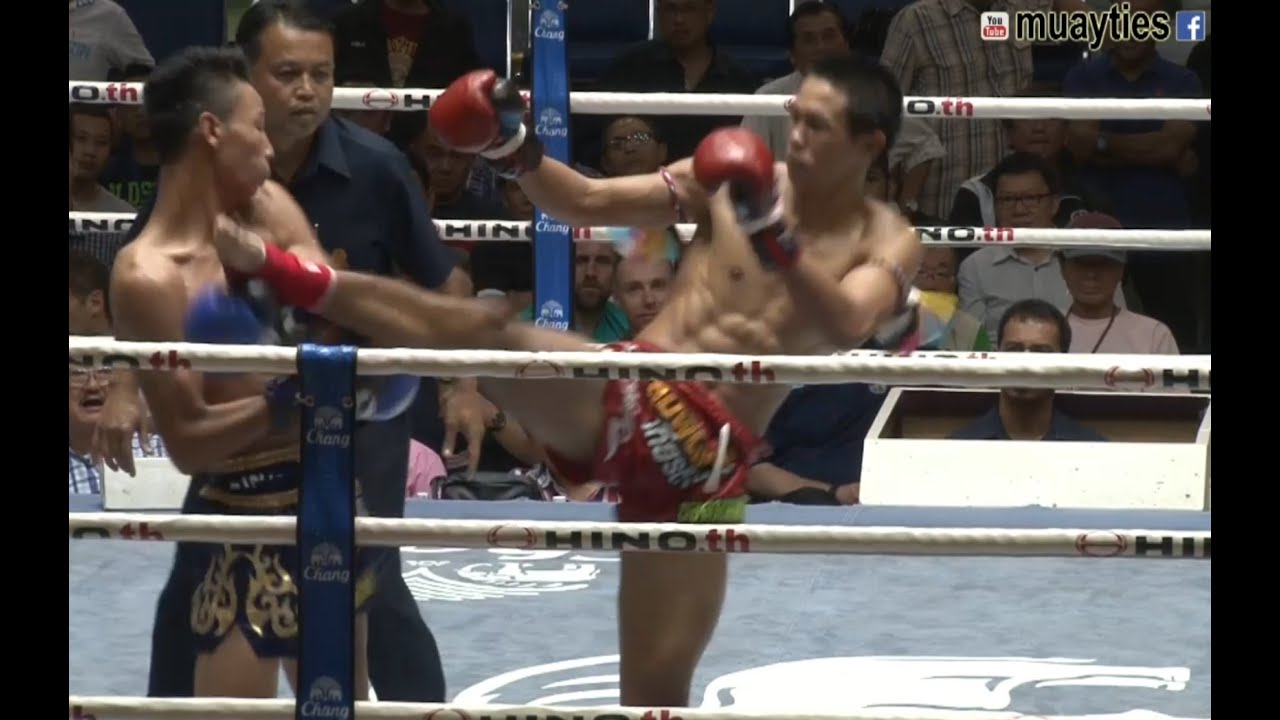 Muay Thai Fight - Yodpanomrung vs Litteweda - New Lumpini Stadium, Bangkok, 5th June 2015
