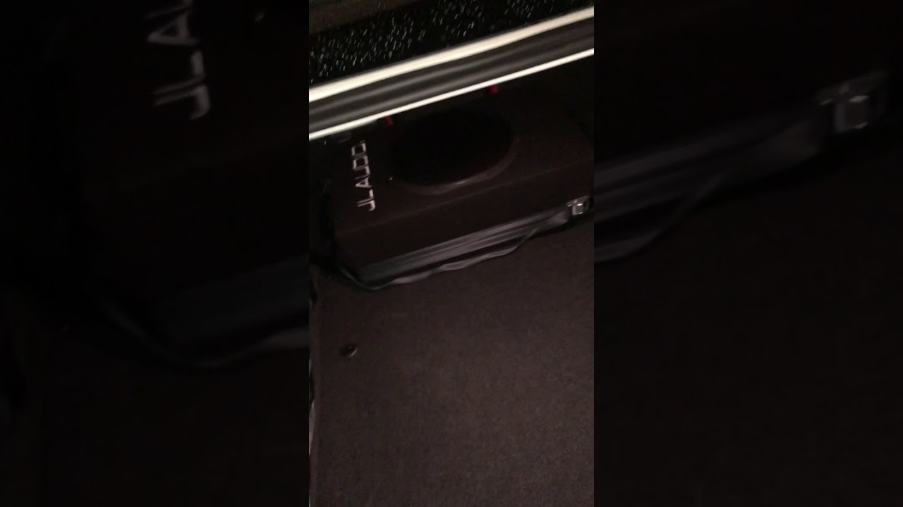 BMW F30/32 Rear Deck Rattle Trick YouTube
