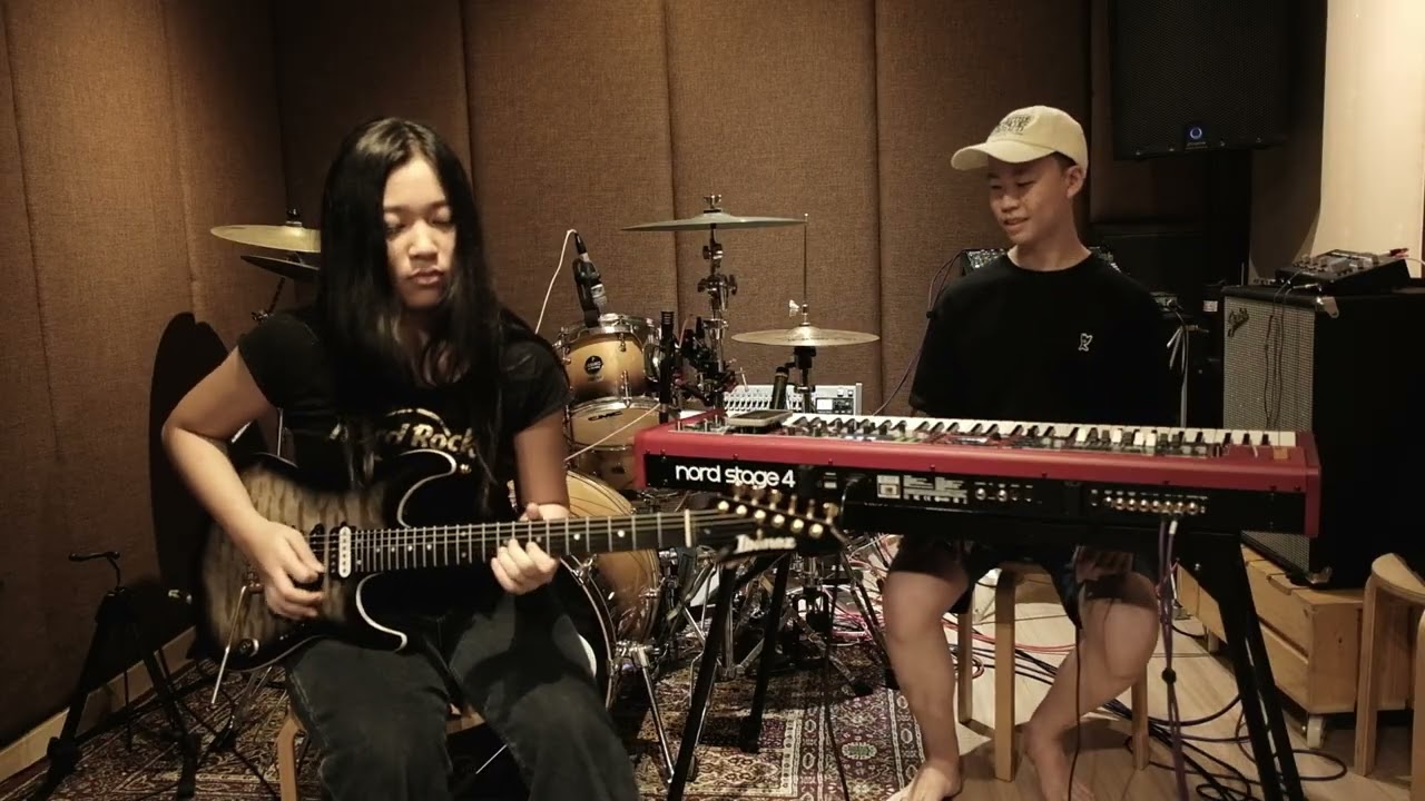 Fusion Collab Cover by PETCH Pretty Rock และ Tomichap