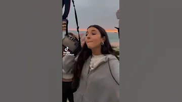 بس اسمع مني 