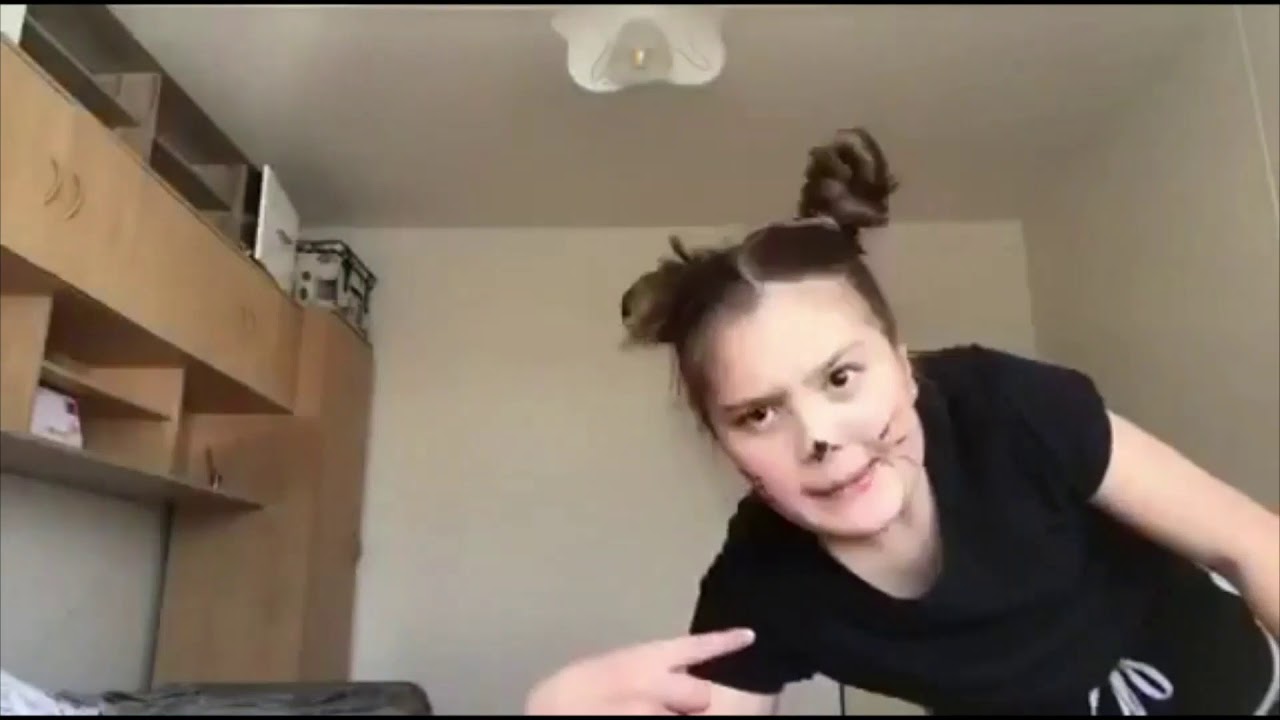 Tématická taneční VÝZVA pro tréninky doma, v době nouzového stavu, Mažoretky POM POM Dance