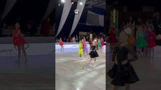 Соня 💛 #dancescience #dancer #music #danceartistry #figureskating #classicdancemusic #kpop #oldies