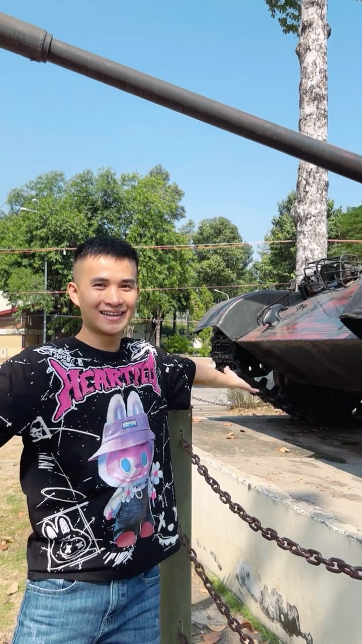 Su Hao Comedy: tank noob pro hacker ?