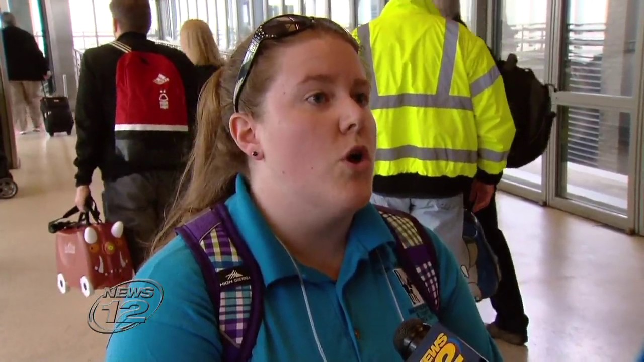 Puppies get guide dog training at Newark Airport  News 12 New Jersey