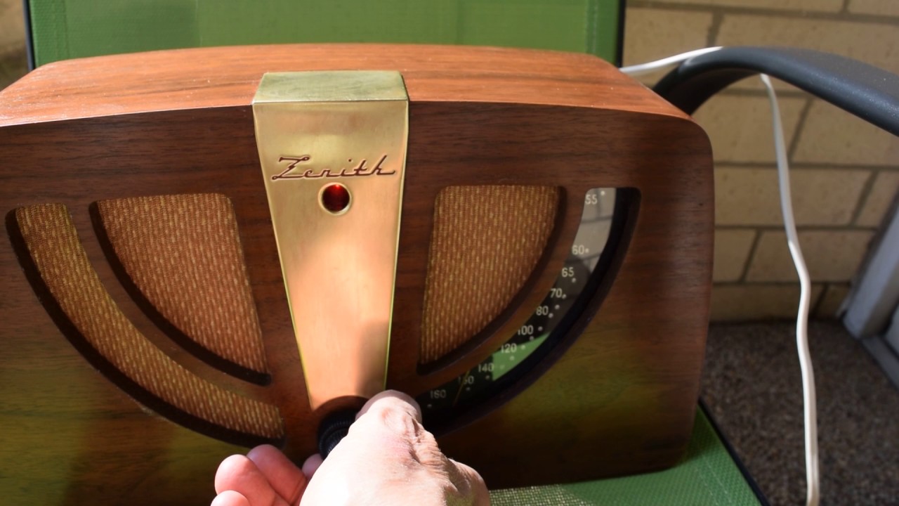 ZENITH 6D030 Eames Designed Body 