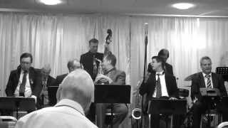 "BLUE AND SENTIMENTAL": MATTHIAS SEUFFERT HONORS COUNT BASIE at WHITLEY BAY (Nov. 3, 2013)