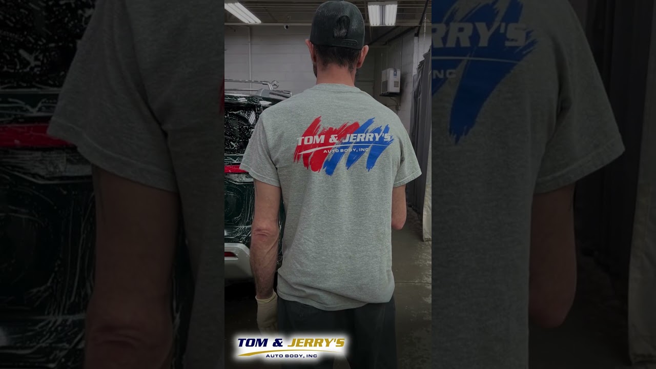 Park Ridge, IL Auto Painting Services (773) 775-6767 Tom & Jerry’s Auto Body