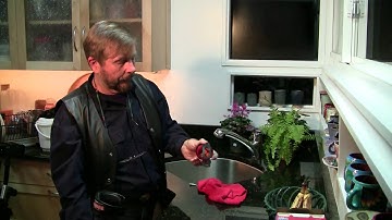 How to Attach the Fetterman Ice Tips to your Crutches