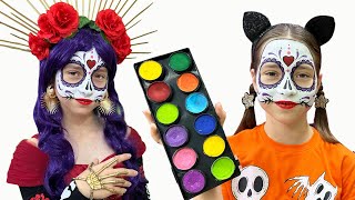 sofia makes kids makeup with colors paints and dresses on the party
