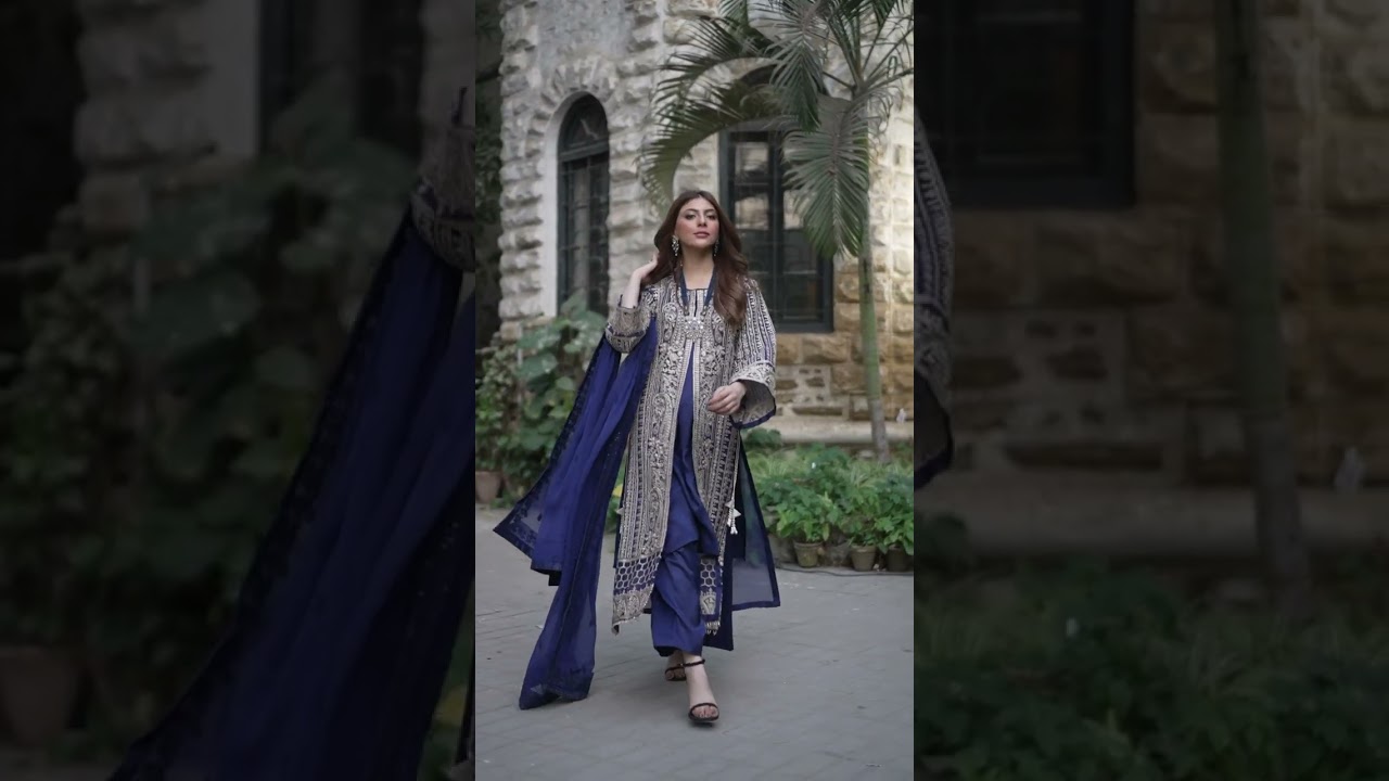 Granite   Ayeza Khan   Azure   Luxe   Embroidered   3pcs   Festive Collection   2023