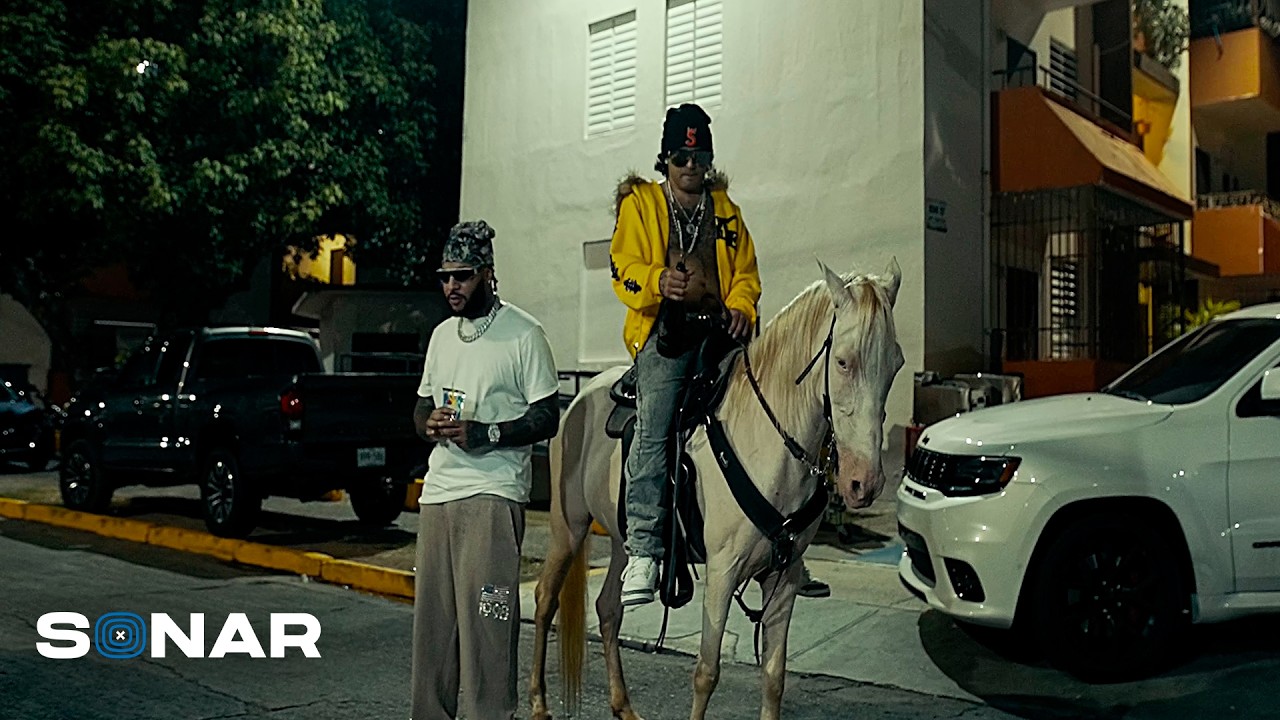 SLAYTER x FANTA ROSARIO - glock en el sobaco 🚬  (Official Video)
