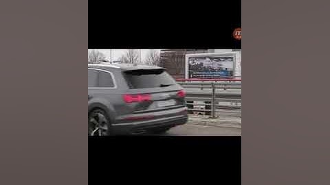 Audi Q7 2018 (automated parking)