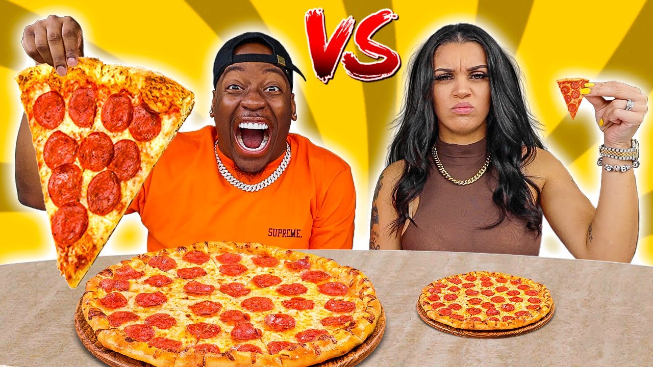 ⁣GIANT VS TINY FOOD CHALLENGE